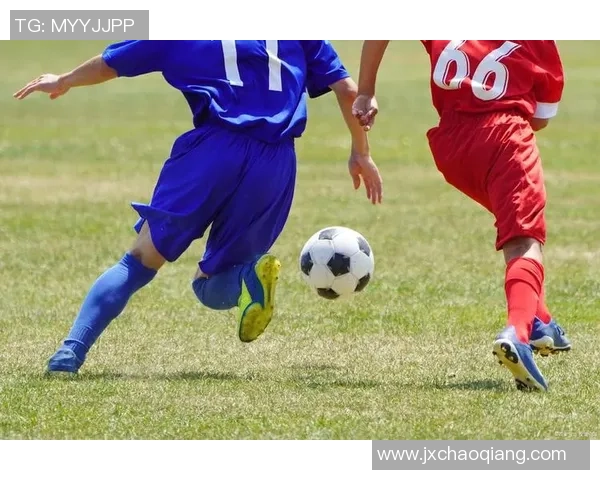 足球训练大揭秘提升球技的有效方法与技巧分享